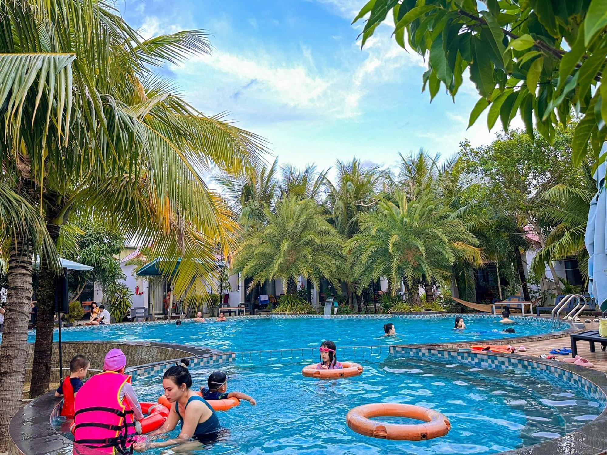 Fla Village Phú Quốc Eksteriør billede